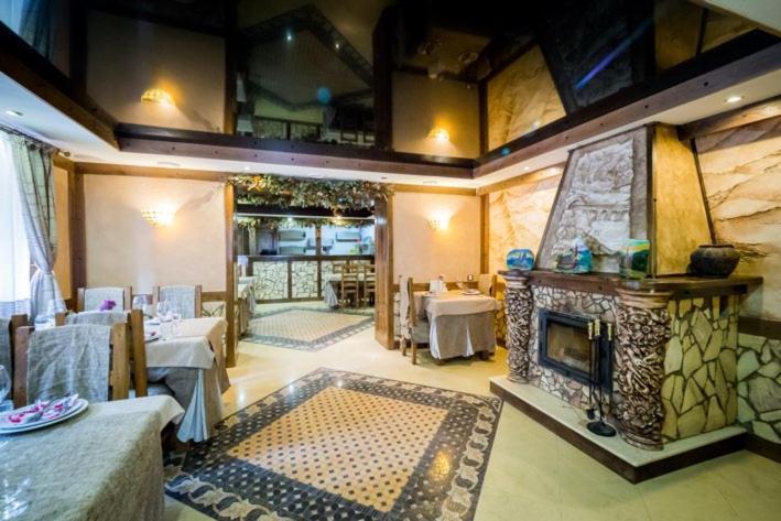 Арніка Hotel Synevyrs'ka Polyana Ngoại thất bức ảnh