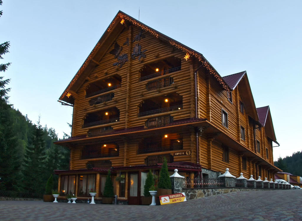 Арніка Hotel Synevyrs'ka Polyana Ngoại thất bức ảnh