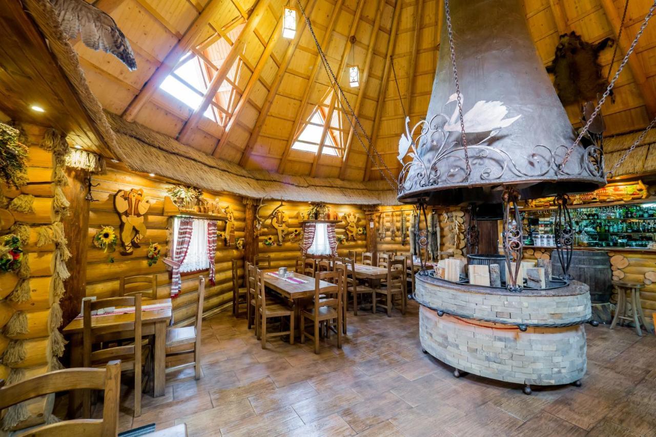 Арніка Hotel Synevyrs'ka Polyana Ngoại thất bức ảnh