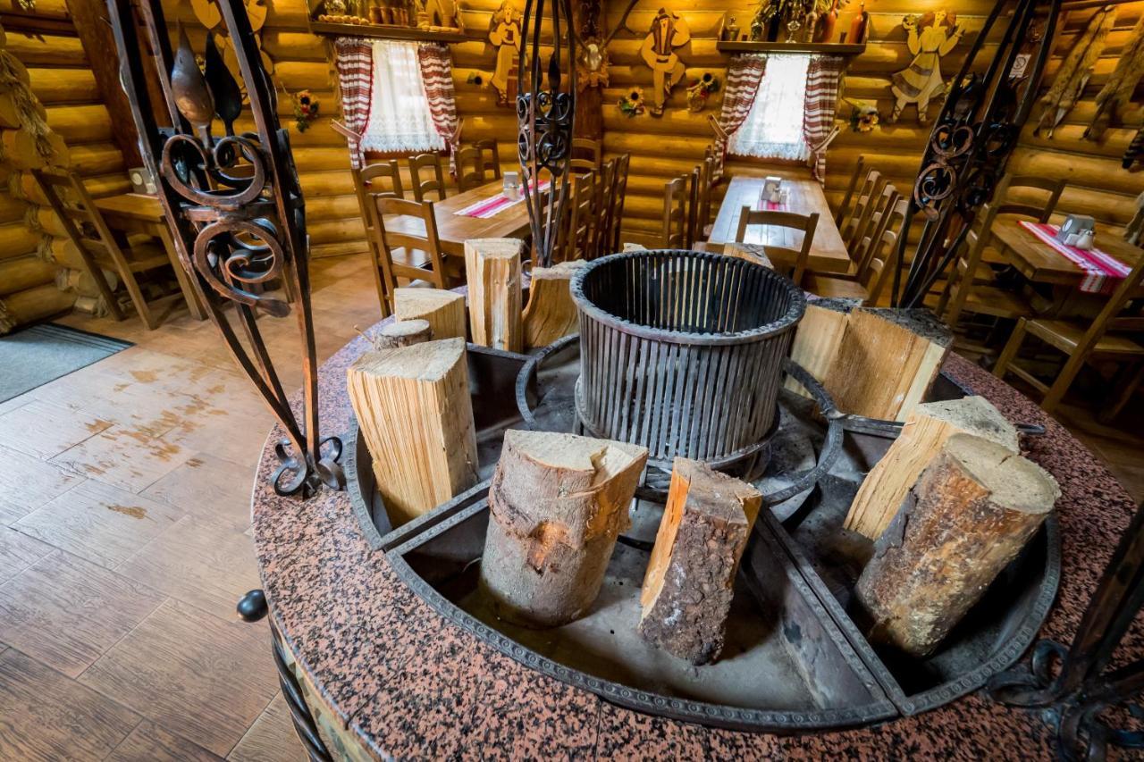 Арніка Hotel Synevyrs'ka Polyana Ngoại thất bức ảnh